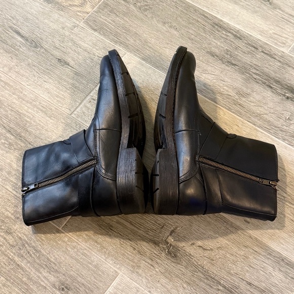 J Murphy Harness Ankle Moto
Black Leather Zip Boot Men\'s Size 10